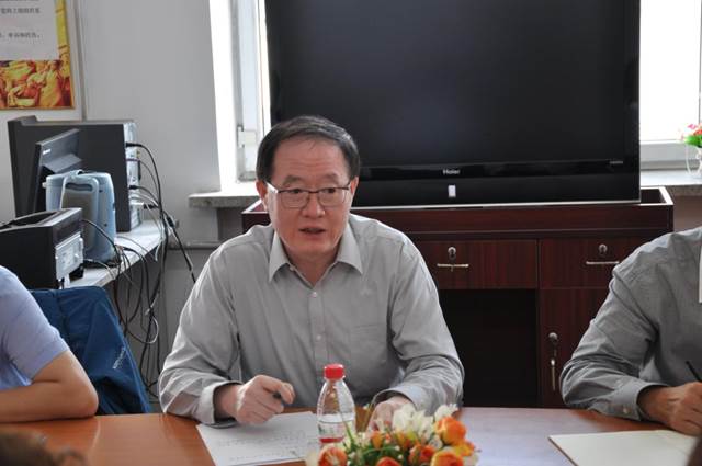 申教授发言